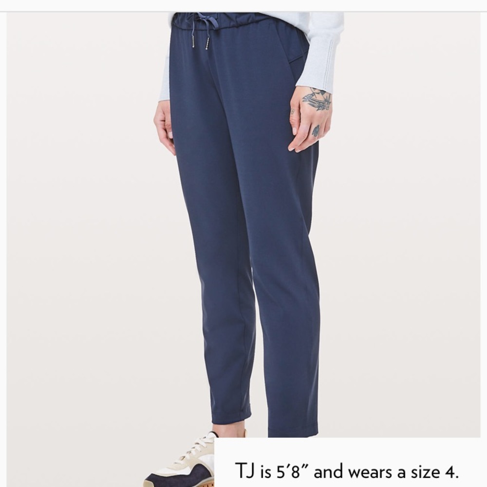 Lululemon on the fly pant
